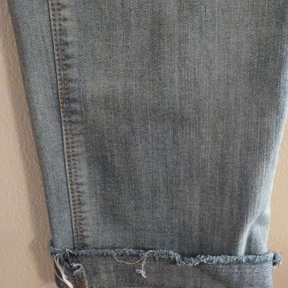 Est 1948 Denim Women's Size 8 Pastel Floral Embroidery Ankle Light Wash Jeans - Picture 3 of 8